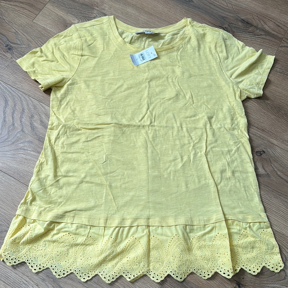 Loft size large yellow short sleeve eyelet detailed tshirt new with tags